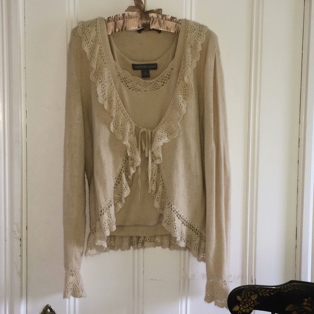 Josephine Chaus shell and sweater set small-medium. Worn only a once or twice.
